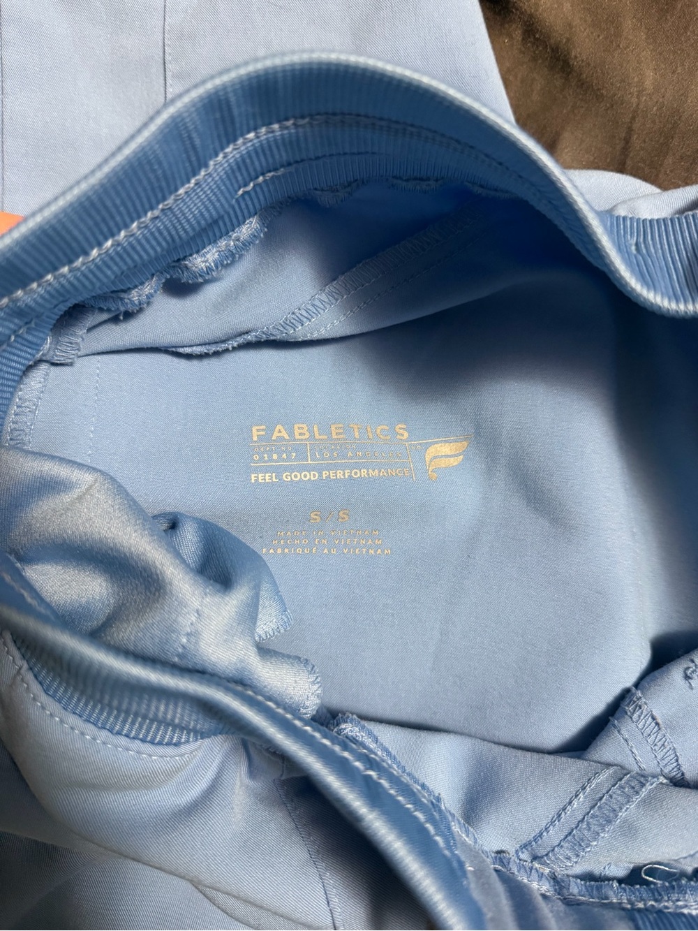 Fabletics Light Blue Scrub Set - Picture 3 of 3